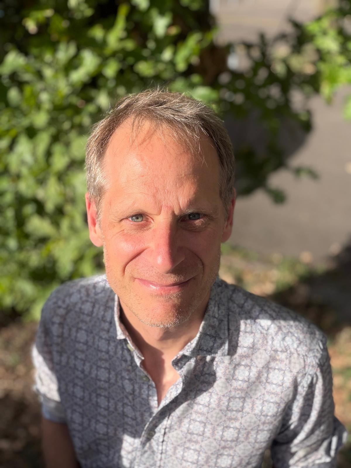 Dr. Laurent Dellmann